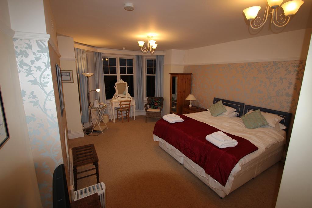 Woodlands Bed & Breakfast Barnt Green Chambre photo