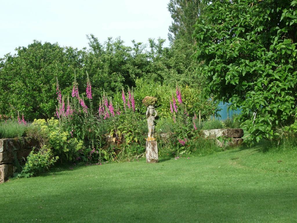 Woodlands Bed & Breakfast Barnt Green Extérieur photo