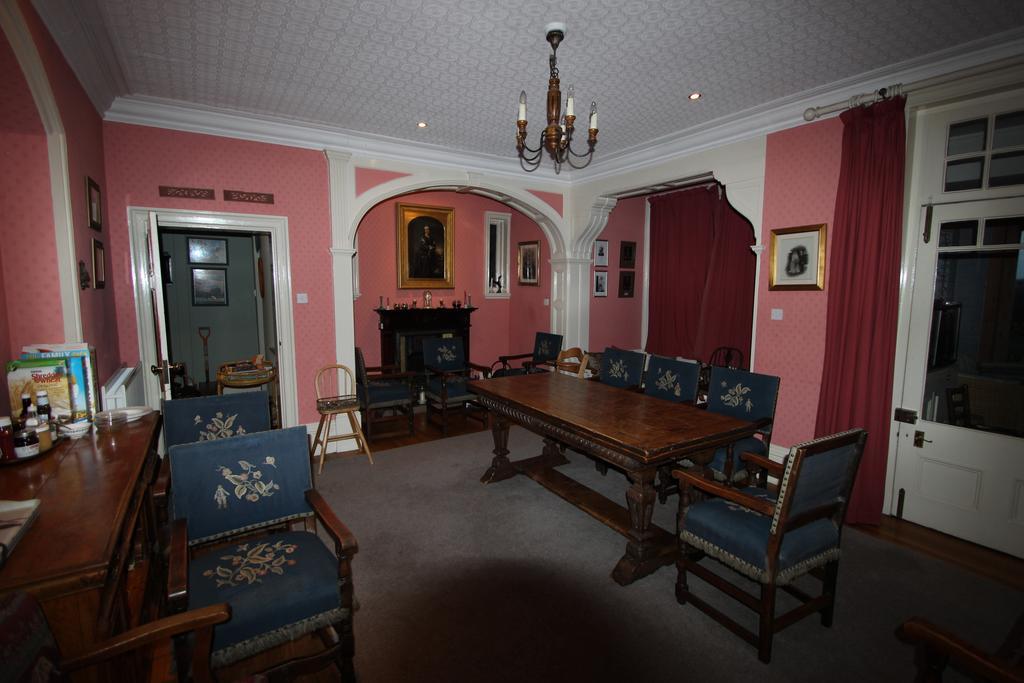 Woodlands Bed & Breakfast Barnt Green Extérieur photo